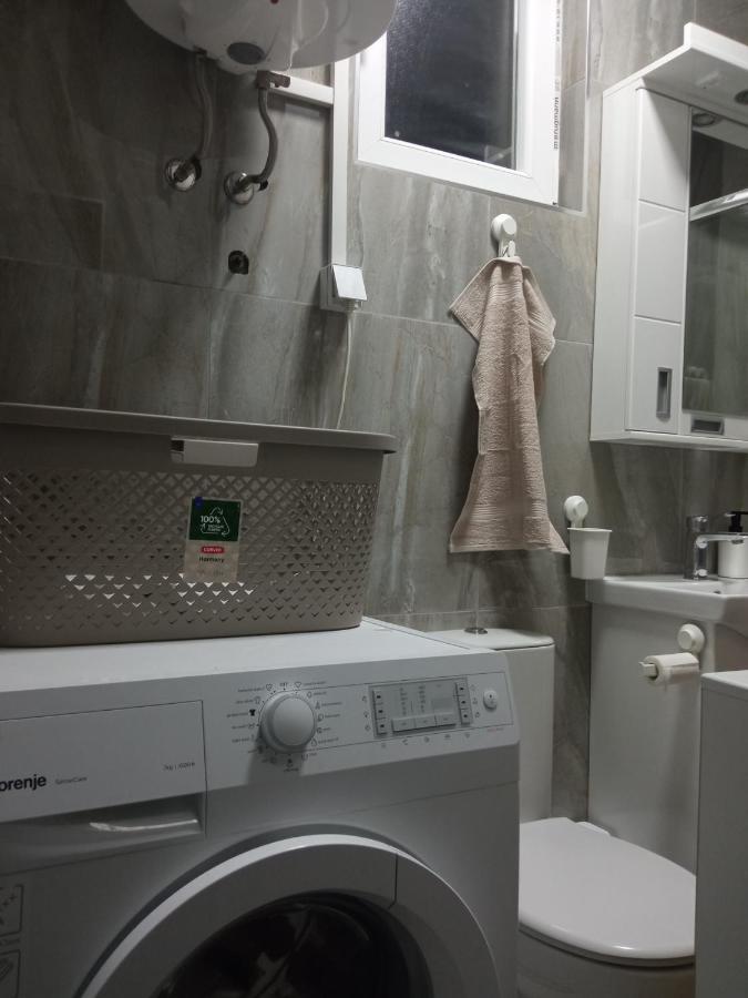 Studio Lotos Belgrad Exterior foto